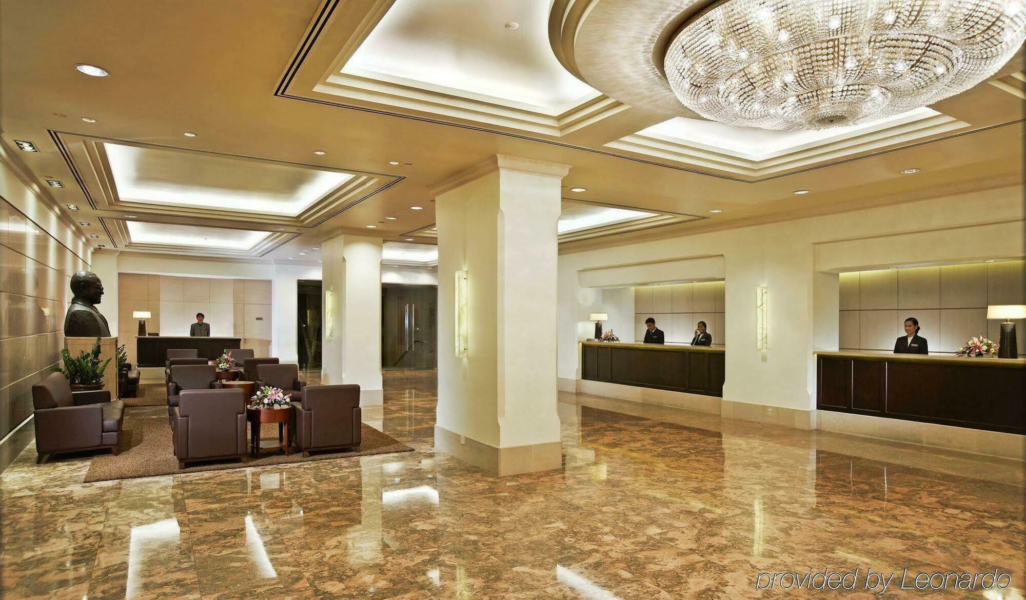 York Khách sạn 4*